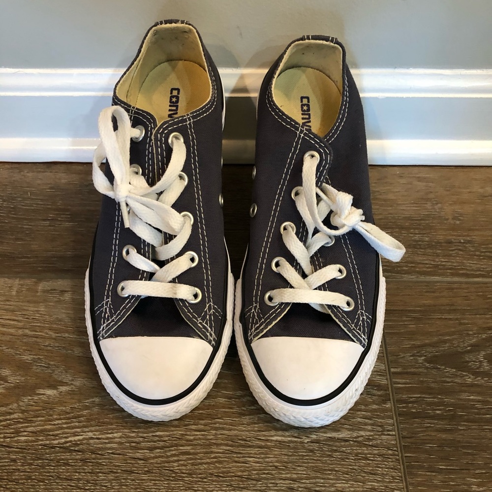 Converse Chuck Taylors Kid Size 2